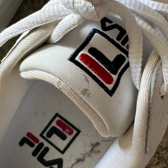 Fila Sneakers - Picture 3 of 4